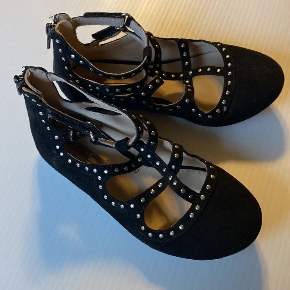 Zara Girls kids Black Cage Silver Stud faux suede Flats shoes -28/US 5